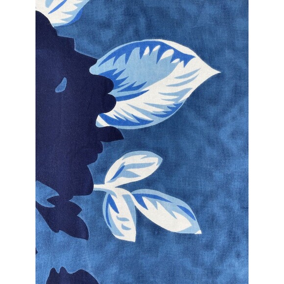 National Since 1952 Hawaiian Dress Women’s Petit Large Blue White Floral Pattern - Picture 7 of 13